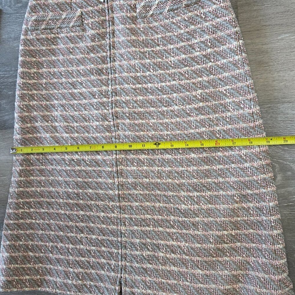 Authentic Chanel Tweed Skirt Gold Hardware FR 36 Beige w/ Official COA - Picture 8 of 15